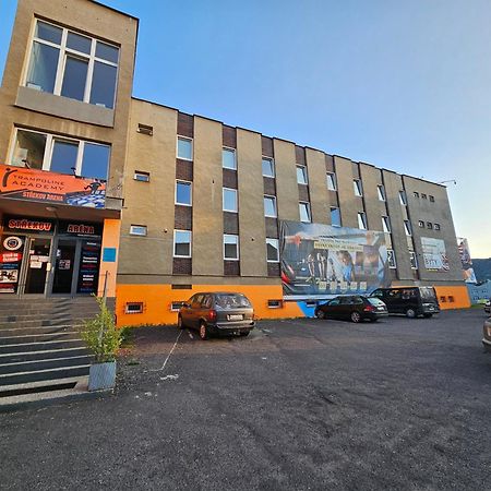 Ubytovani Strekov Arena Ústí nad Labem Exterior foto